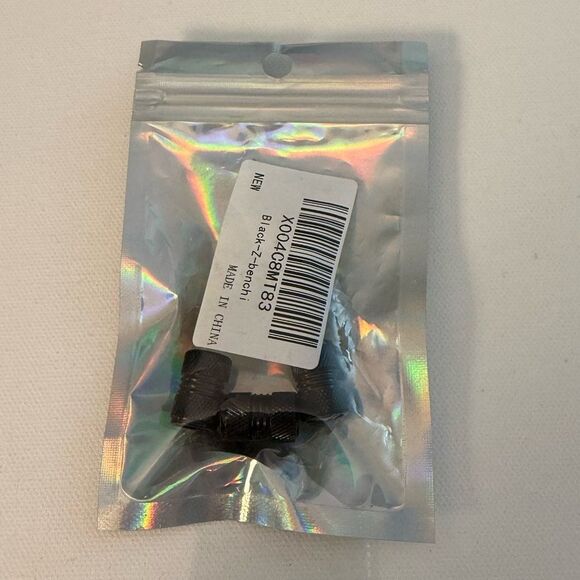 Mercedes Valve Stem Caps in Black Set of 4 NWT - Picture 4 of 4